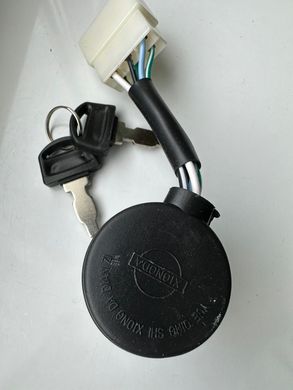 1 199 грн Запчастини до генераторів HECHT Перемикач з ключем до генератора HECHT GG6500